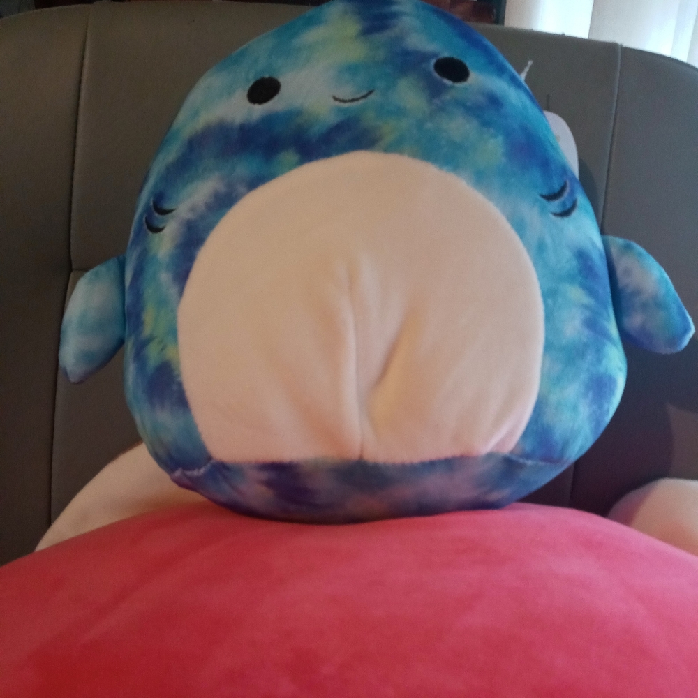 Luther the tiger shark squishmallow